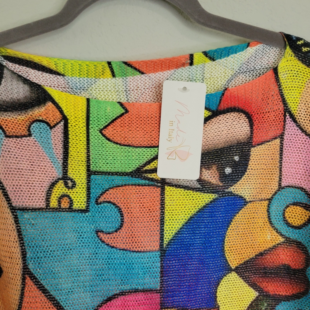 Vibrant Yellow and Blue Boxy Graphic Blouse - Picture 7 of 8